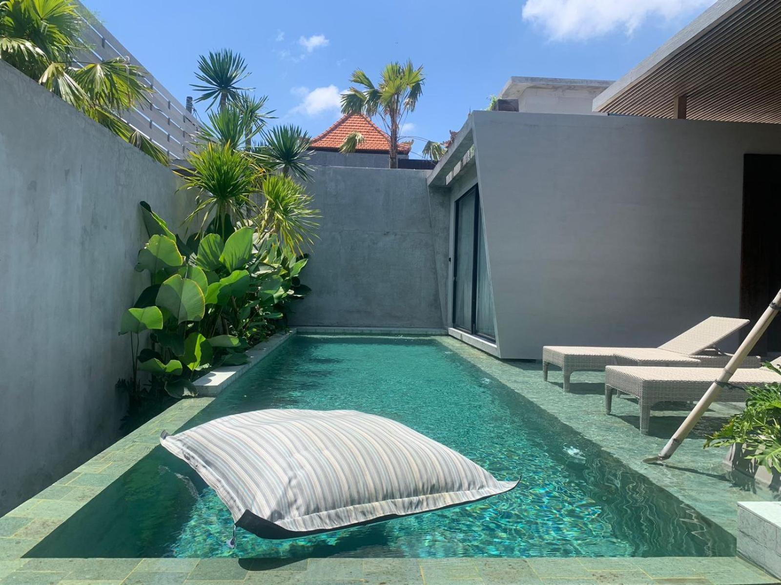 Villa Inspira Seminyak Exterior foto